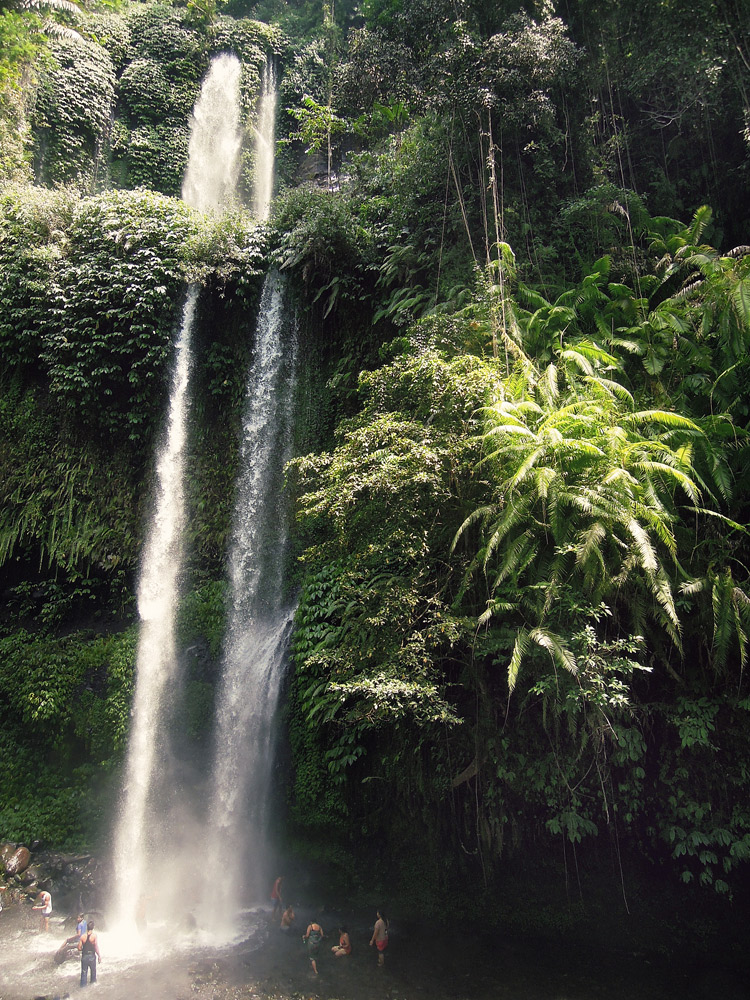 Air Terjun Sindang Gila Lombok